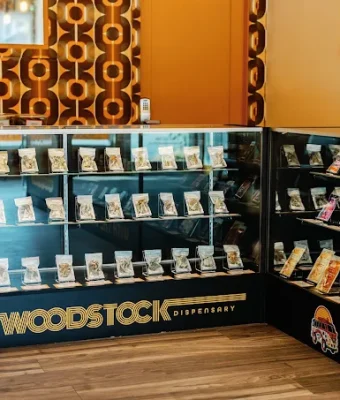 Woodstock Dispensary Vancouver 13