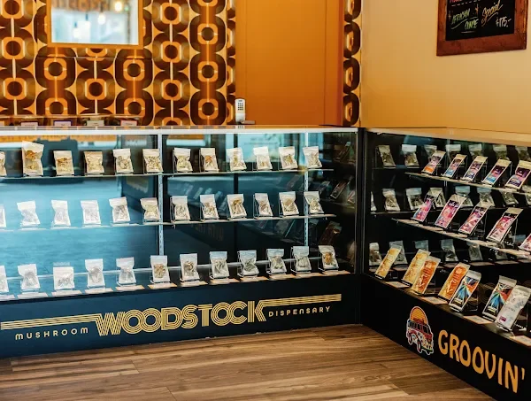 Woodstock Dispensary Vancouver 13